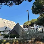Le Grand Bleu-parking Prive-climatisation-proche Ponant La Grande Motte