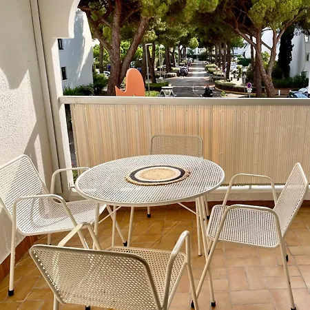 Le Grand Bleu-parking Prive-climatisation-proche Ponant Apartment *